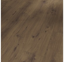 Verlegter Laminatboden in Holzoptik