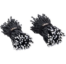 Zwei gebündelte Twinkly Lichterketten