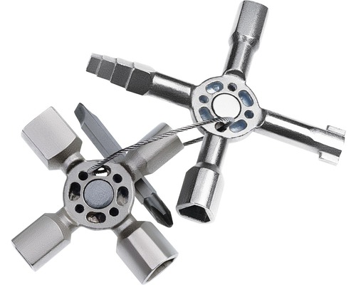 Zwei Multifunktionsschlüssel aus Metall mit Drahtseil