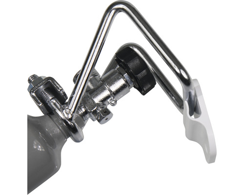 Detailansicht eines Gasflaschenventils mit Sicherheitsbügel