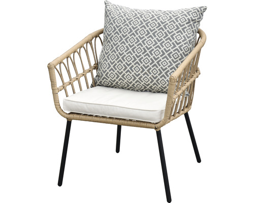 Rattan-Sessel mit Sitzkissen und Dekokissen