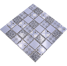 Mosaikfliese mit Muster