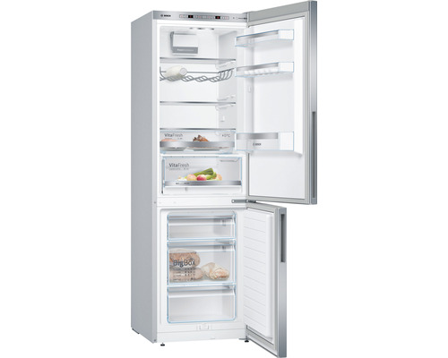 Geöffneter Bosch Kühl- und Gefrierschrank mit VitaFresh- und BigBox-Funktionen