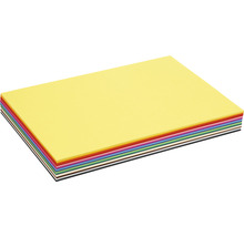 Stapel farbiges Papier