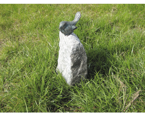 Gartenfigur Rottenecker Vogel auf Granit