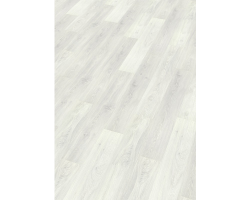 Helles Laminat mit Holzstruktur