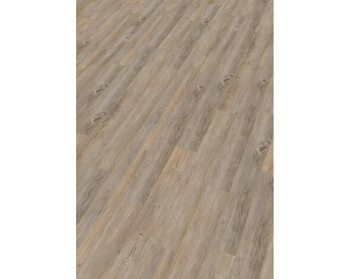 Bodenfläche mit Paneelen in Holzoptik