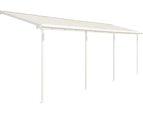 Freistehende Terrassenüberdachung mit transparentem Dach und Stützpfosten.