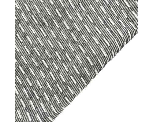 Teppich mit Streifenmuster und Reliefstruktur