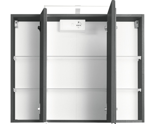 Offener Spiegelschrank mit Glasablagen und Steckdose