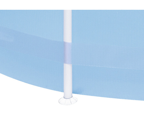 Detailansicht eines Sonnenschirms mit Ständer