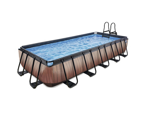 Rechteckiger Pool mit Leiter für den Garten