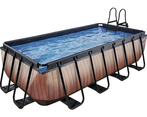Rechteckiger Pool mit Leiter für den Garten