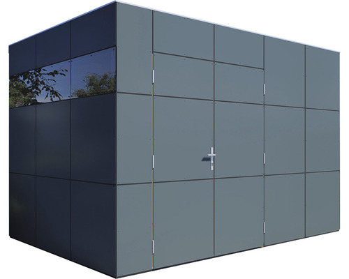 Grauer Geräteschuppen mit Fenster und Tür