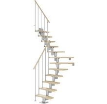 Wendeltreppe mit Holzstufen und Metallgeländer