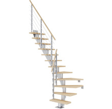 Raumspartreppe mit Holzstufen und Geländer