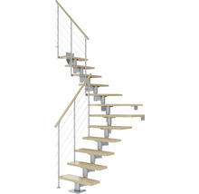 Wendeltreppe mit Holzstufen und Metallgeländer