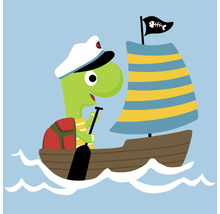 Illustration einer Schildkröte mit Kapitänsmütze, die ein Segelboot rudert