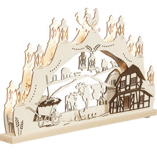 Lichterbogen mit Bauernhofszene aus Holz
