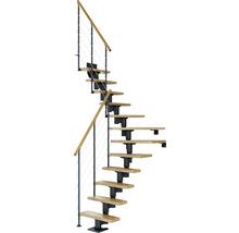 Raumspartreppe mit Holzstufen und Geländer