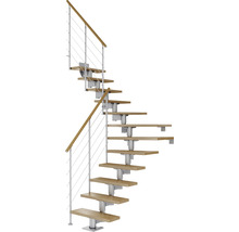 Wendeltreppe mit Holzstufen und Geländer aus Metall.
