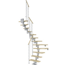 Wendeltreppe mit Holzstufen und Metallgeländer