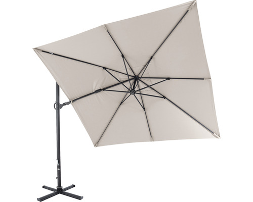 Quadratischer Ampelschirm mit Metallgestell