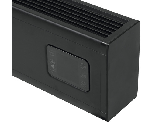 Schwarzer Heizkörper mit digitalem Display und Bedienelementen.