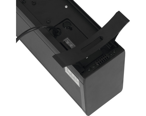 Rückansicht eines schwarzen Heizgeräts mit Kabel, Netzschalter und Halterung