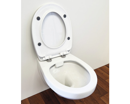 Wandhängendes WC mit offenem Toilettendeckel für die Installation im Badezimmer