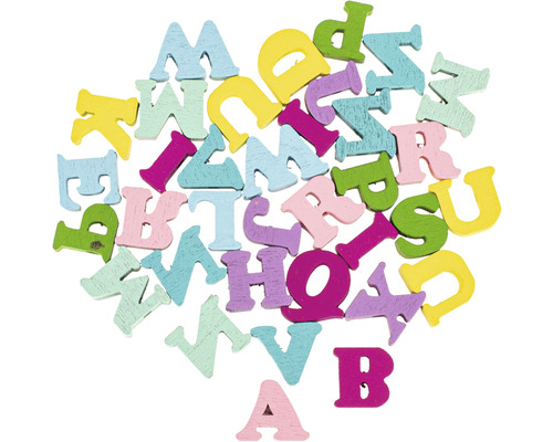 Holzbuchstaben in verschiedenen Farben