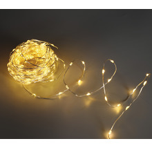 LED-Lichterkette aufgewickelt und ausgelegt