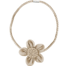 Raffhalter aus Seil mit Blumenmotiv