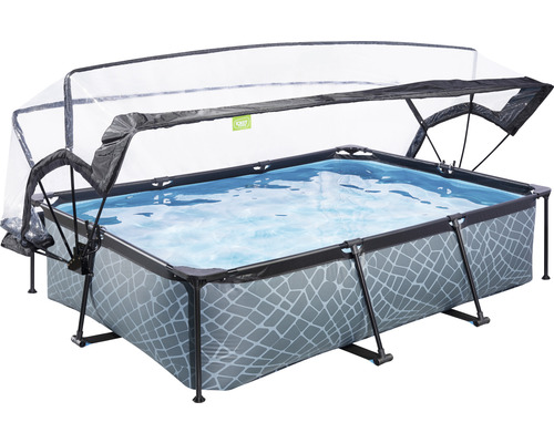Rechteckiger Pool mit Abdeckung