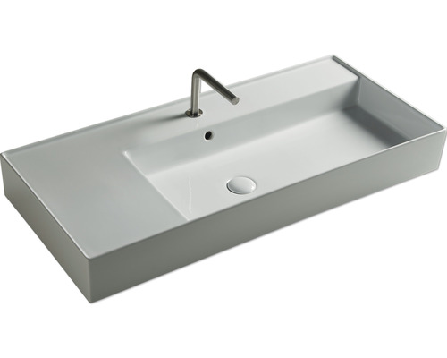 Rechteckiges Aufsatzwaschbecken aus Sanitärkeramik mit Armatur