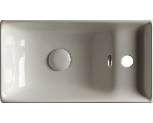 Aufsicht eines rechteckigen Waschbeckens mit Überlauf und Ablaufgarnitur