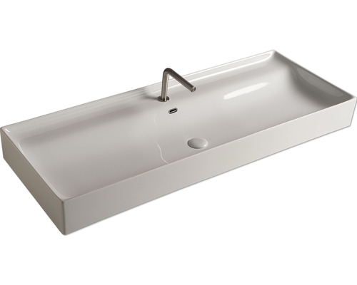 Rechteckiges Aufsatzwaschbecken mit Armatur
