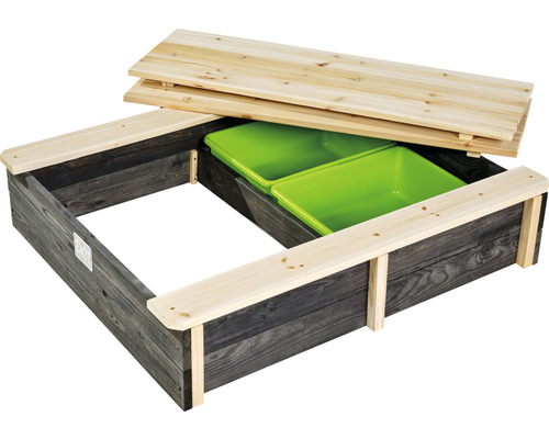 Sandkasten aus Holz mit Deckel und zwei grünen Kunststoffwannen