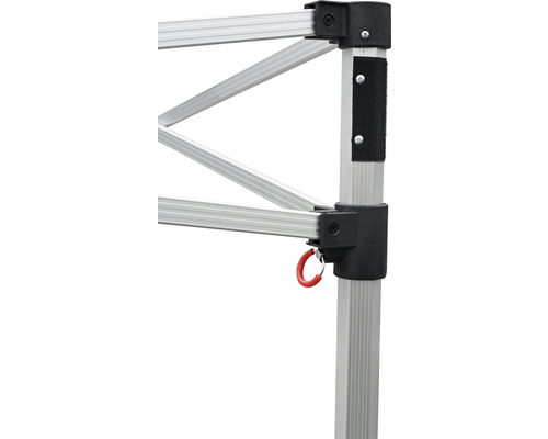 Detailansicht des Gestells eines Faltzeltes mit Aluminiumstreben und einem roten Ring