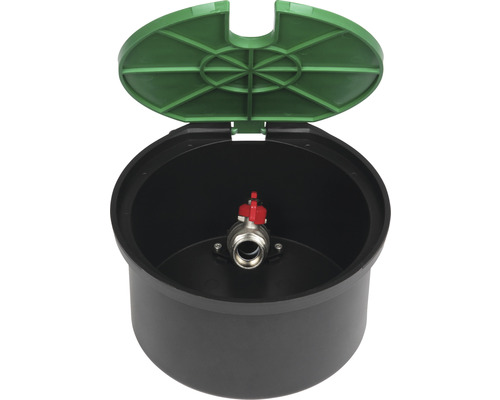 Erdtank mit Absperrventil und grünem Deckel