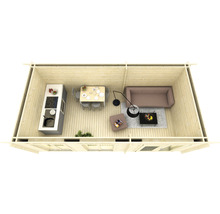 Innenansicht eines Holzhauses mit Küche, Essbereich und Wohnzimmer.
