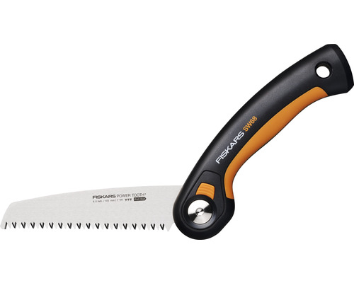 Fiskars Handsäge mit schwarzem und orangefarbenem Griff
