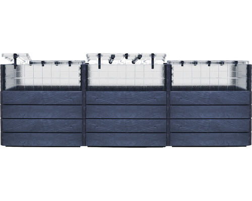 Drei Hochbeete aus Kunststoff mit Bewässerungssystem