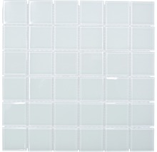 Quadratisches Mosaik aus Glas