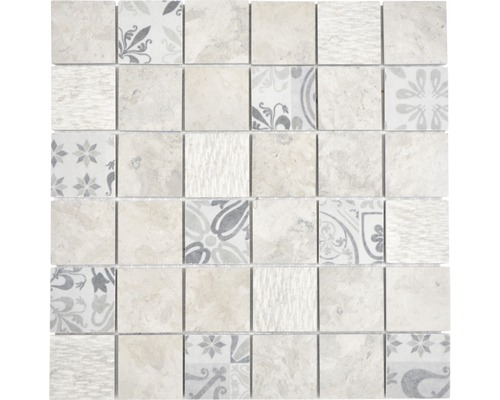 Mosaikfliese mit verschiedenen Mustern