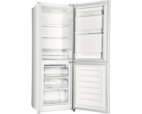 Offener Kühlschrank mit Gefrierfach und durchsichtigen Ablagen