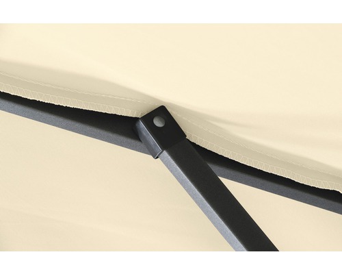 Detailansicht eines Pavillons mit Stoffdach und Metallgestell