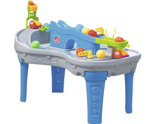 Spieltisch für Kinder mit Bällen und Spielzeugautos