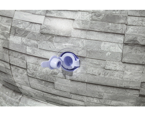 Aufblasventil einer Whirlpoolverkleidung in Steinoptik