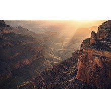 Landschaftsansicht des Grand Canyon mit Felsformationen und Schluchten